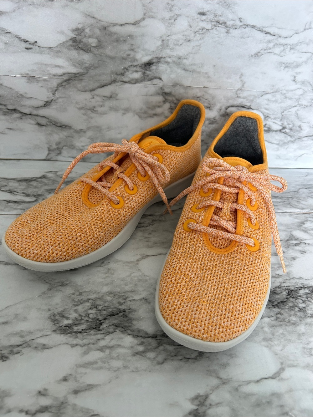 Allbirds | men’s size 10 tree runners in tangerine orange